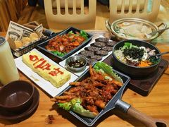 -恩你小木屋·韩式料理(假日广场店)