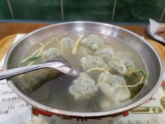 荠菜鲜肉小馄饨-阿金大白·上海菜馆(新天地店)