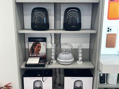 -Apple授权专营店(五彩城店)
