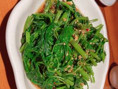 -益华家菜屋(世茂店)