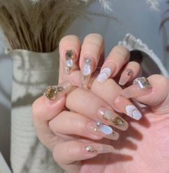 -兔猫ToMoreNails美甲美睫