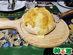 米德特色奶酪包-米德维奇俄式西餐厅(西六道街店)