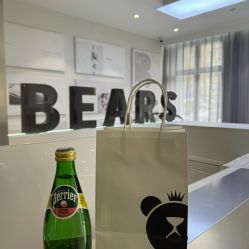 -三只熊皮肤管理中心旗舰店