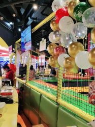 -蹦蹦跳跳(新奥购物中心店)
