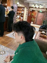 -BarberKiNG男士理发馆Barbershop