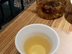 -江湖情酸菜鱼(万菱汇店)