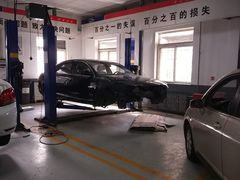 -友谊汽车维修保养·钣金喷漆事故定损·洗车贴膜