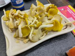 -朴小妹人参鸡汤火锅(长白山万达店)