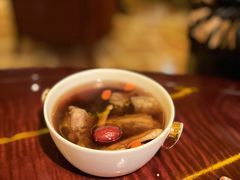 -恰餐厅及酒吧 CHAR Bar & Grill (北京丽都皇冠假日店)