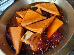 -小天鹅火锅·一线江景洪鼎旗舰店(洪崖洞店)