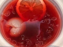 杨梅荔枝-食百绚全日制餐厅(成都棕榈泉费尔蒙酒店)