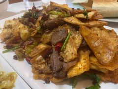 -鲁南仔·滕州炒鸡(经三路店)