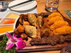 -暹罗酒肆泰餐厅酒吧