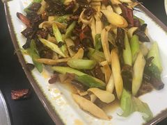 -瑞杰烧烤店·24小时营业(山东路店)