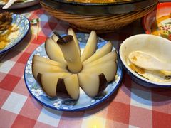 -东北哈尔滨酱骨头馆房掌柜铁锅炖