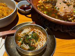 -SHAN山(前滩太古里店)