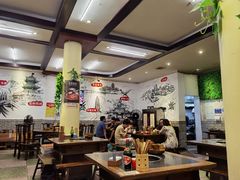 大堂-盐井记·自贡美蛙鲜锅兔(中和店)