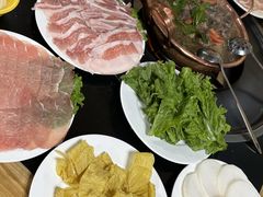 -银同牦牛肉火锅