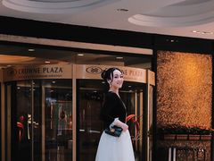 -深圳富苑皇冠假日套房酒店