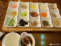 -丝恋丝娃娃(小河海纳店)