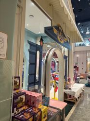 -奈尔宝家庭中心·亲子餐厅(华采天地店)