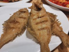 炸偏口鱼-方城小吃店