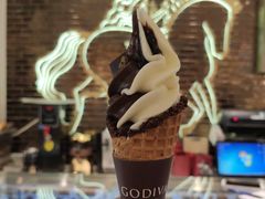-GODIVA(月星环球港店)