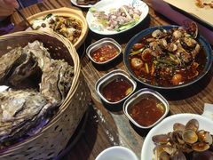 -蚝堡海鲜·威海菜·海肠捞饭·烧烤·亚洲吃蚝公司(幸福门店)