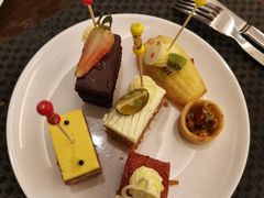 -乐咖啡西餐厅(太湖皇冠假日酒店)