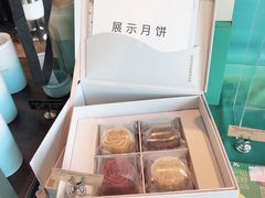 -星巴克(七宝领展广场1F店)