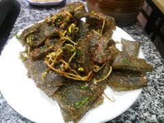 凉粉皮-宏宏无烟石板烧烤