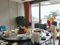 -靓湾海鲜·海景餐厅(小麦岛店)