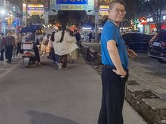 -华光驿站私房菜·黑金冠