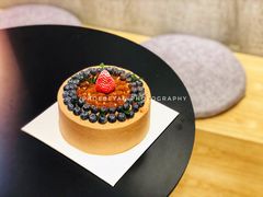 榛果巧克力蓝莓蛋糕-是啡·日式精品咖啡(东门太阳百货店)