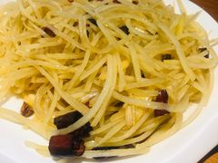 酸辣土豆丝-巴蜀风情(西溪欢乐城店)