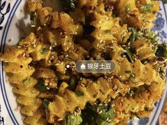 -蜗牛小馆醉乡民谣云南菜(惠新西里店)