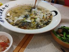 -江渔儿酸菜鱼(曜一城店)