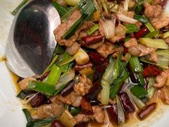 -蔼若春.传承三十年云南菜(金碧公园店)