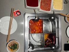 -海底捞火锅(高新万达店)