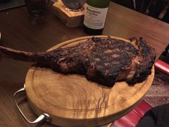 -恰餐厅及酒吧 CHAR Bar & Grill (北京丽都皇冠假日店)