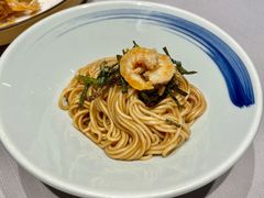 开洋葱油拌面-屋里厢上海菜馆