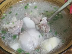 芋头排骨汤-朗妈私房菜(婺女州店)