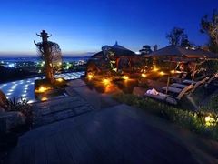 -七彩云南古滇温泉山庄