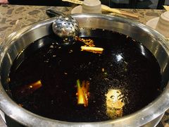 -肖肖酸萝卜鱼火锅(总店)