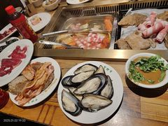 -蒙肥羊·酸汤潮牛·鲜牛肉火锅烤肉自助(岗顶店)