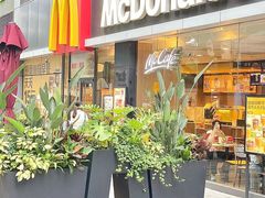 -麦当劳(科苑地铁站店)