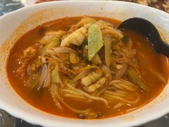 辣海鲜面-桃园中华料理炸酱面(燕儿岛路店)