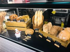 -普兰达德国餐厅·德式脆皮烤猪肘·自酿啤酒(观唐店)