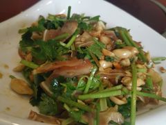 -魏铭鱼头捞饭(晋阳路店)