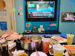 -唯爱KTV聚会餐厅(仙林东城汇店)